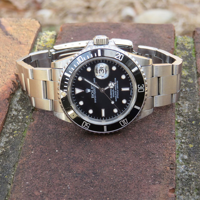 How to spot a fake rolex read the edinburgh asset finance blog 
